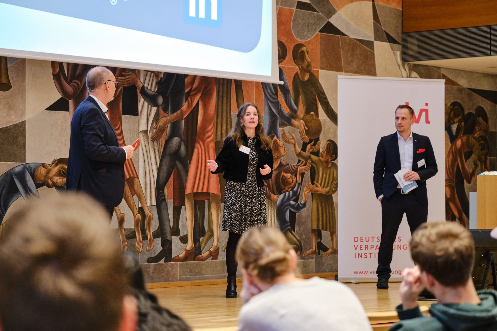 Daniel R. & Helena B. während Ihres Vortrags